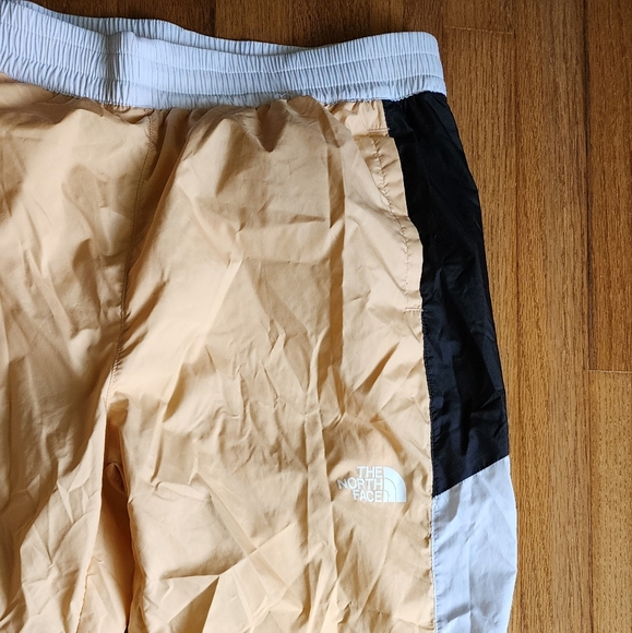 Womens Northface windwall hydrenaline track pants size Large - Picture 3 of 12